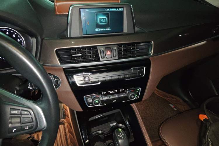 Used BMW X1 2018 sDrive18Li Luxury Model