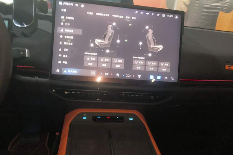 Used Ford Bronco 2026 Model Ink Diamond Range-Extended Audio And AC Panel