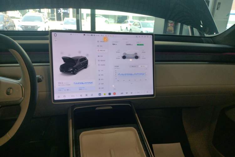 Used ONVO Luxeed L90 2025 Model—Max Six-Seater Version