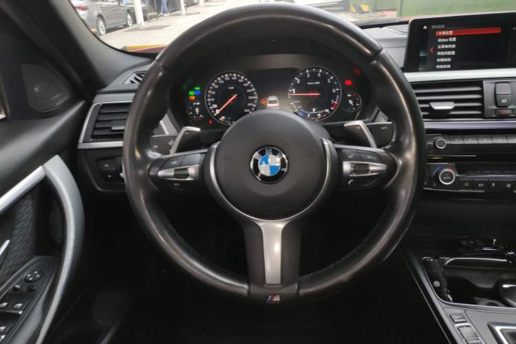Used BMW 3 Series 2018 320i M Sport Night Edition
