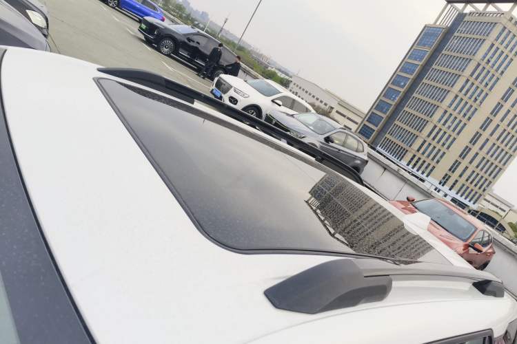 Used Chevrolet Equinox Plus 2024 155km ACTIV Ultimate Edition
