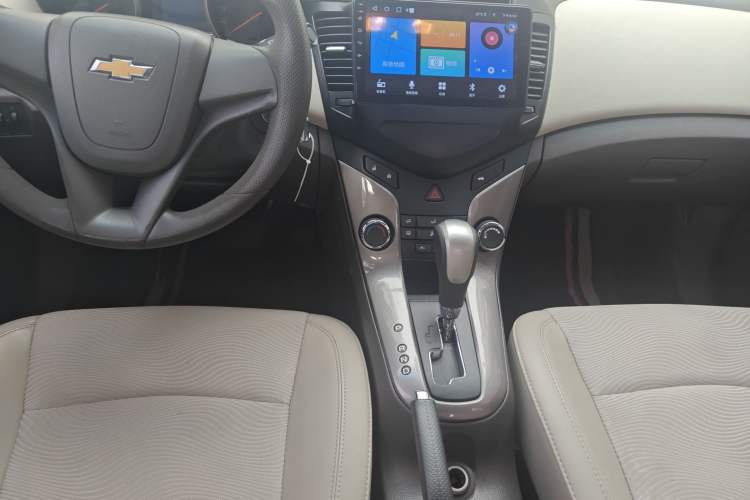 Used Chevrolet Cruze 2015 1.5L Classic SE AT
