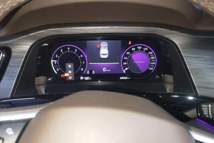 Used Volkswagen Viloran 2024 330TSI Luxury Edition Instrument Cluster