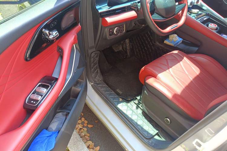 Used EXEED Stellar 2023 400T Four-Wheel Drive Luxury Edition
