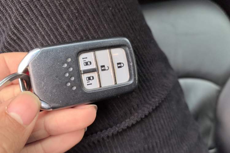 Used Honda Elysion 2019 2.0L Hybrid Luxury Edition Vehicle Key