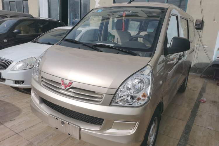 Used Wuling Rongguang S 2021 1.2L Base Model 7-Seater LSI