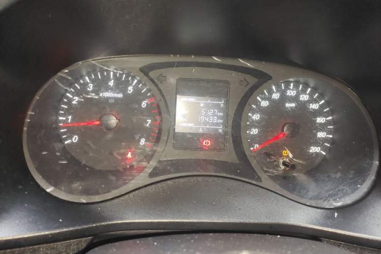 Used Wuling Hongguang PLUS 2020 1.5L Manual Standard Edition 5 Seats