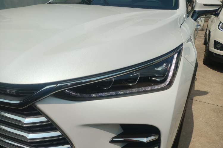 Used BYD Tang New Energy 2019 DM 2.0T All-Wheel Drive Connected Innovation Edition 7 Seats China VI Standard
