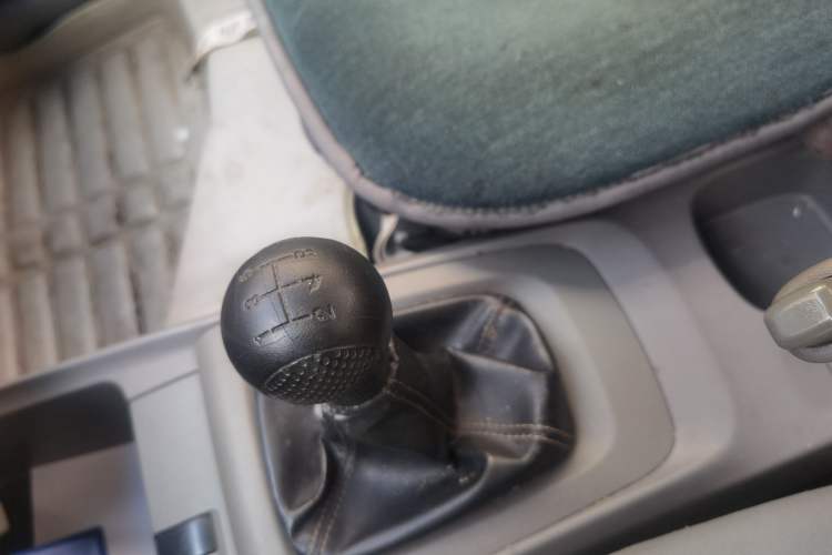 Used Chevrolet Sail 2013 Sedan 1.2L Manual Warm Edition