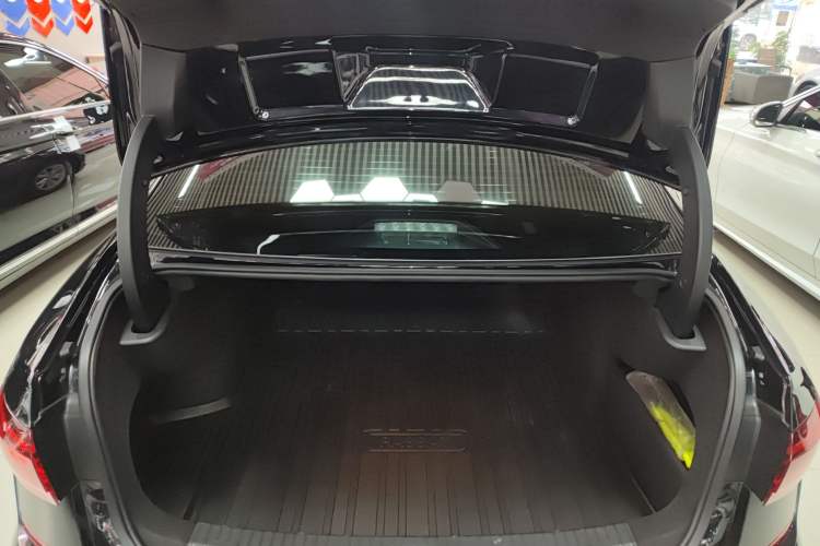 Used Volkswagen Passat 2024 280TSI Business Edition Trunk