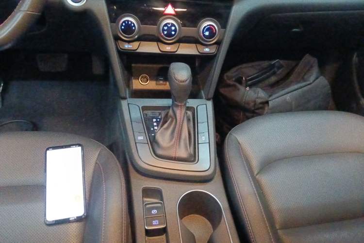 Used Hyundai Elantra (6th Generation / Lingdong) 2019 1.4T Dual-Clutch Xuan Dong · Dynamic Model
