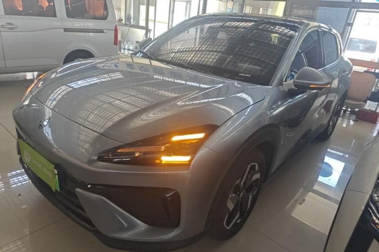 Used Baojun Yunhai 2024 140km Plug-in Hybrid Version