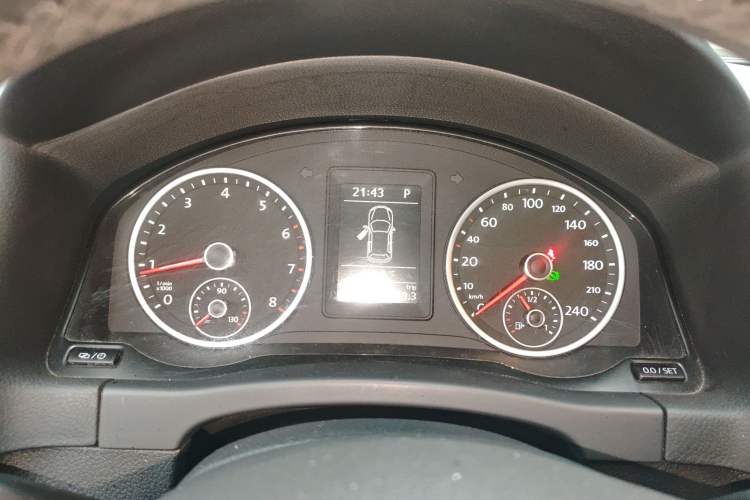 Used Volkswagen Tiguan L 2016 300TSI Automatic Two-Wheel Drive Comfort Edition
