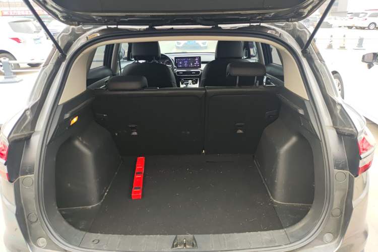 Used Geely Auto Coolray 2023 1.5T DCT Platinum Edition