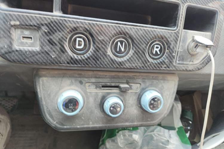 Used Farizon Xingxiang V 2022 Star Enjoy V6E Long Wheelbase Ningde 41.86 kWh Gear Lever