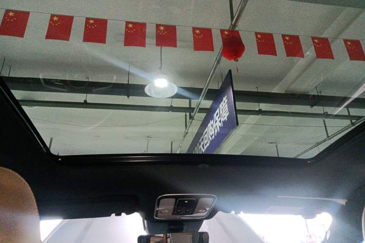 Used Li Auto ONE 2021 Extended-Range 6-Seater Version Headliner