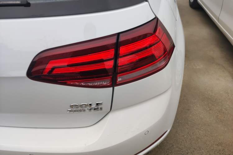 Used Volkswagen Golf 2020 280TSI DSG Comfort Version
