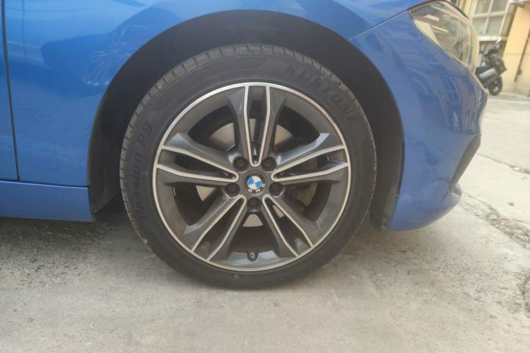 Used BMW 1 Series 2020 120i Fashion Model Right Front Wheel Hub
