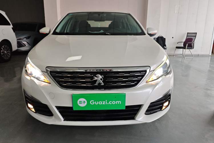 Used Peugeot 308 2018 1.6L Automatic Luxury Edition
