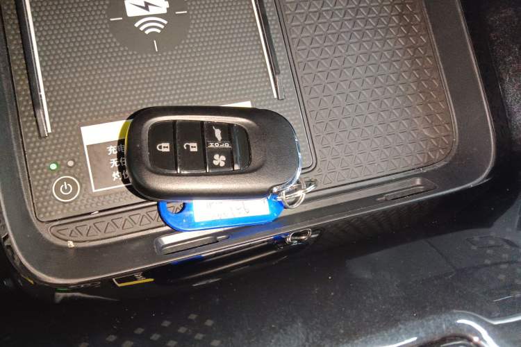 Used Honda P7 2025 Four-Wheel Drive Long-Range Max Vehicle Key