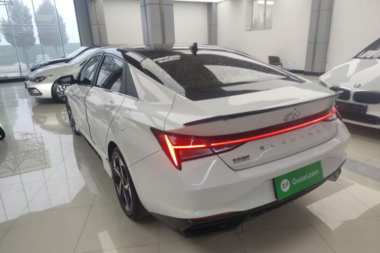 Used Hyundai Elantra 2021 1.5L CVT LUX Prestige Edition