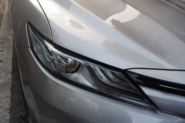 Used Toyota Camry 2018 Dual-Engine 2.5 HG Luxury Edition Right Front Headlight