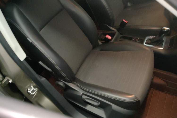 Used Volkswagen Tiguan L 2016 300TSI Automatic Two-Wheel Drive Trend Edition