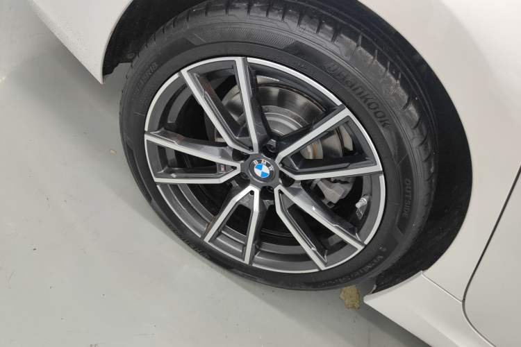 Used BMW 3 Series 2025 325i M Sport Package
