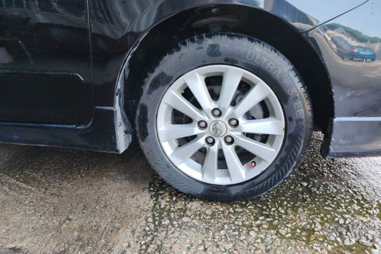 Used Toyota Corolla 2008 Sports Edition 1.8L Automatic GL-S Right Front Wheel Hub