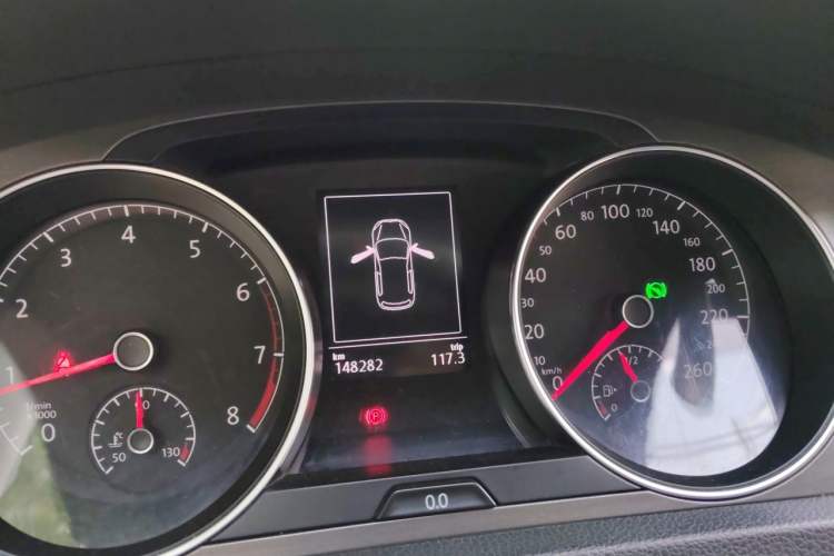 Used Volkswagen Golf 2015 1.6L Automatic Comfort Model