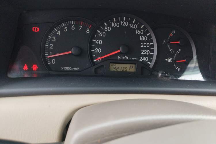 Used Toyota Corolla EX 2010 1.6L Automatic Luxury Edition Odometer Close Up