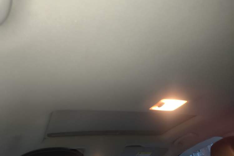 Used Buick Encore 2015 1.4T Automatic Two-Wheel Drive Urban Elite Version
