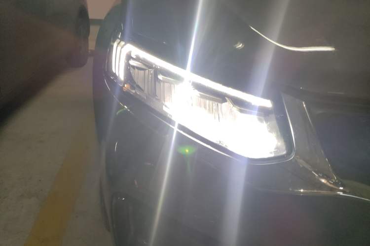 Used Geely Auto Monjaro New Energy 2021 ePro Lanxinger Pure Electric Range 56 km Right Front Headlight