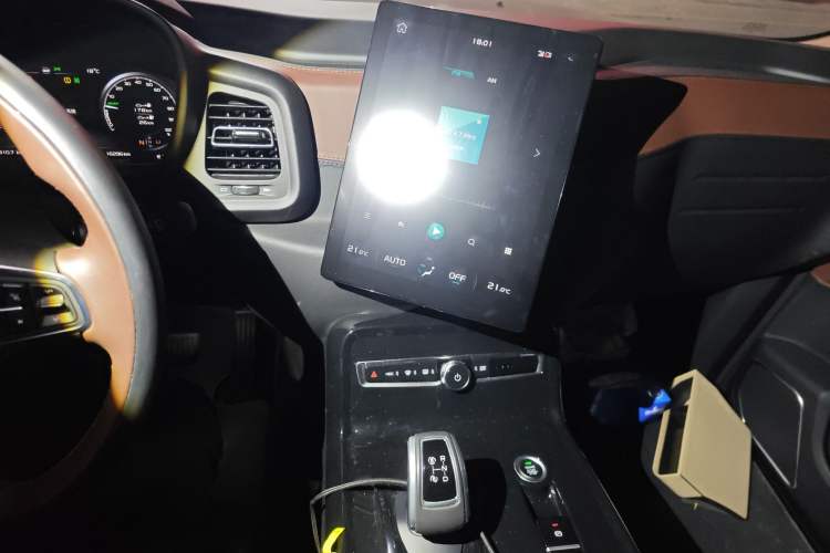 Used LEVC TX 2022 TX5 Extended-Range Space Enjoyment Edition
