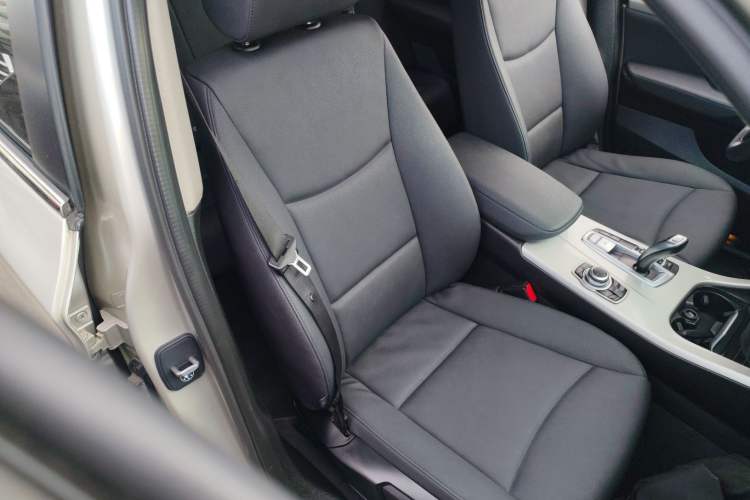 Used BMW X3 2014 xDrive20i Leading Model
