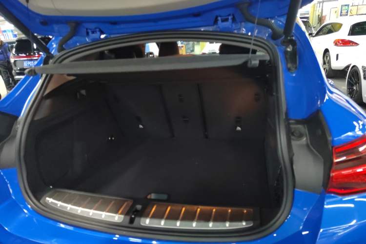 Used BMW X2 (Import) 2019 sDrive20i M Sport Package China VI Emission Standard
