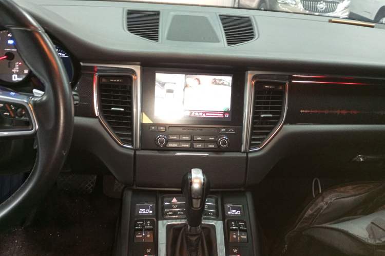 Used Porsche Macan 2017 Macan S 3.0T
