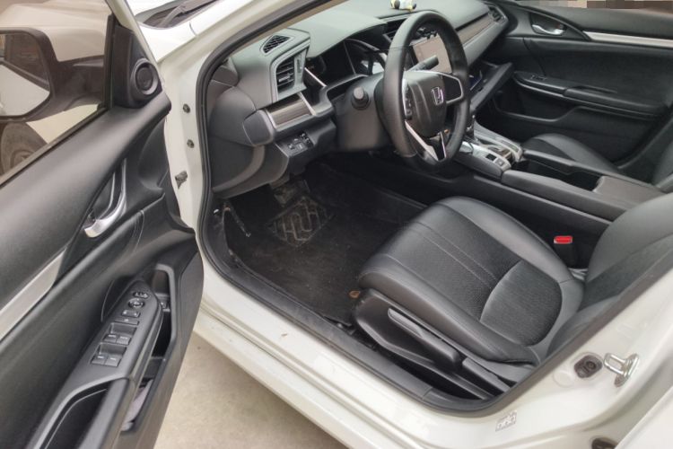 Used Honda Civic 2019 220TURBO CVT Dynamic Edition China VI
