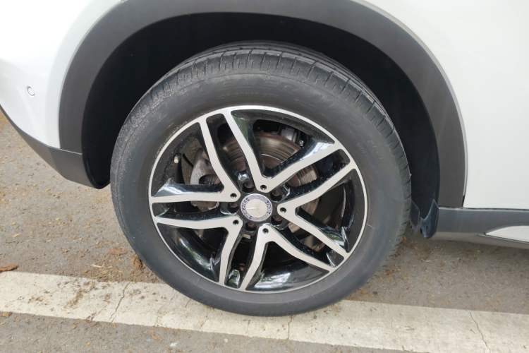 Used Mercedes-Benz GLA 2016 GLA 200 Fashion Model Right Rear Wheel Hub