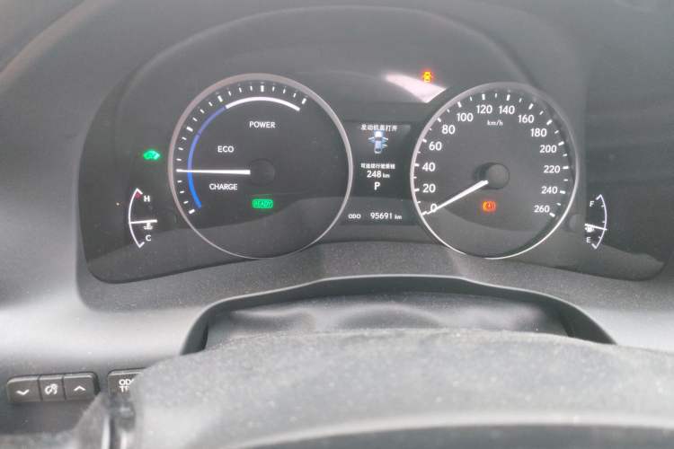 Used Lexus ES 2014 300h Comfort Edition