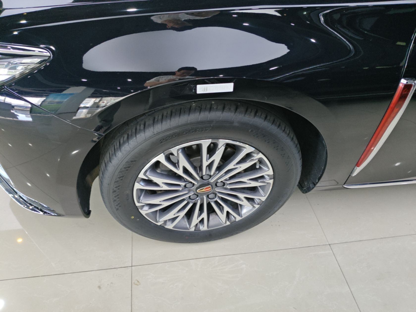 Hongqi H5 2025 1.5T DCT Qiyun 500 000th Unit Commemorative Edition — снимка 10