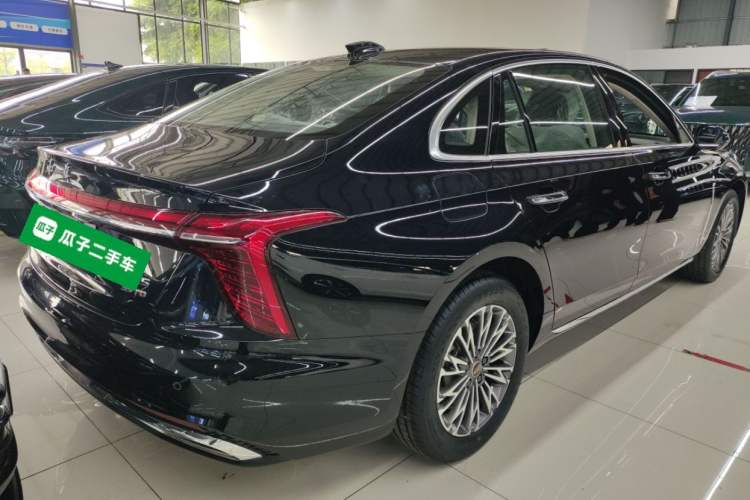 Used Hongqi H5 2025 1.5T DCT Qiyun 500 000th Unit Commemorative Edition Rear Right 45 Deg