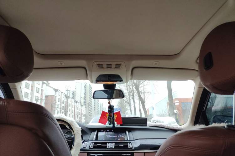 Used BMW 5 Series 2014 520Li Elegant Model
