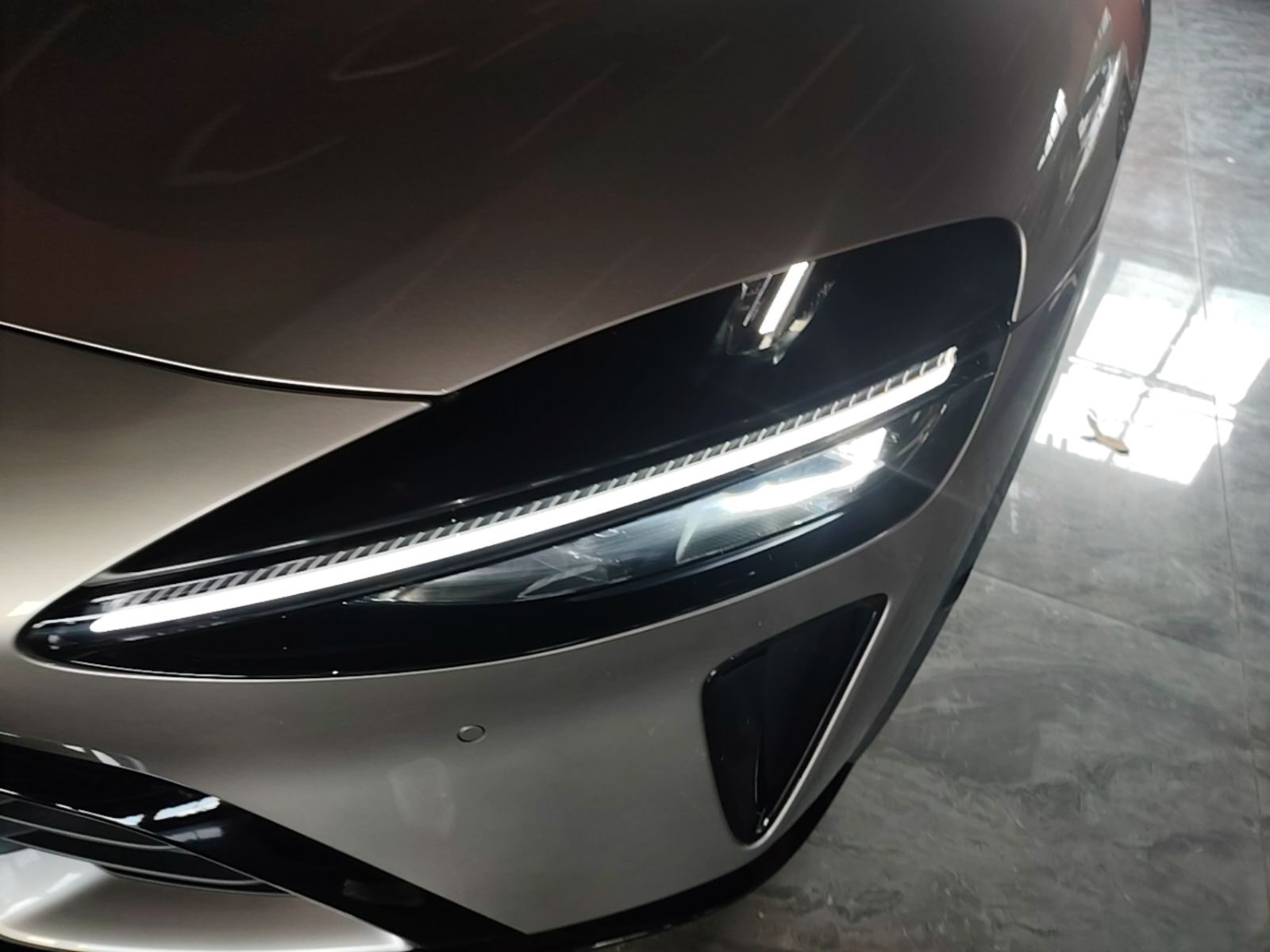 Xiaomi Auto YU7 2025 Ultra-Long Range High-Performance All-Wheel-Drive Max Edition — снимка 8