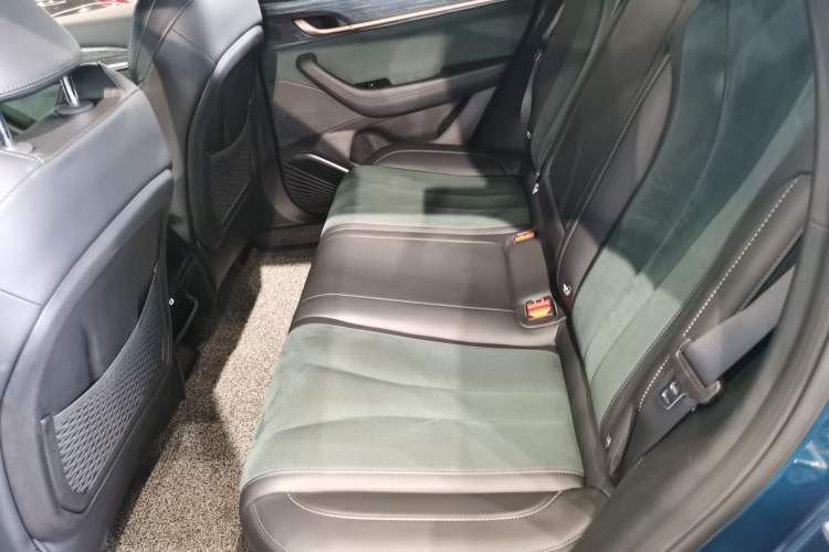 Used Geely Auto Monjaro L 2021 2.0TD DCT EVO Two-Wheel Drive Prestige Version Left Rear Seat