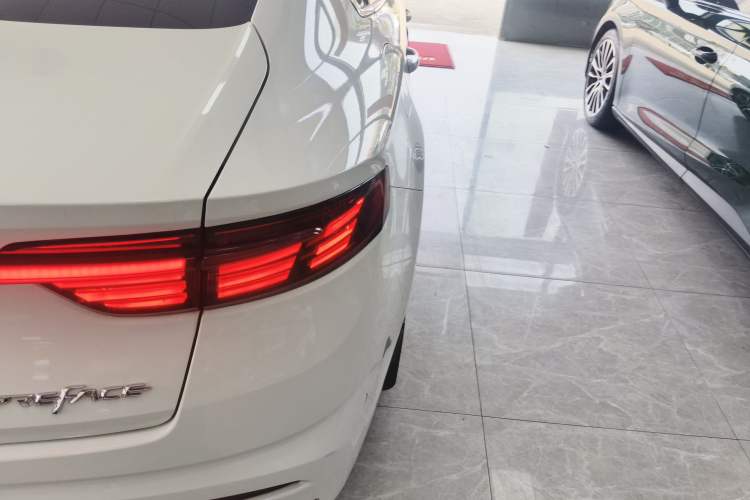 Used Geely Auto Preface 2021 Revised Version 2.0TD Luxury Edition Exterior 3