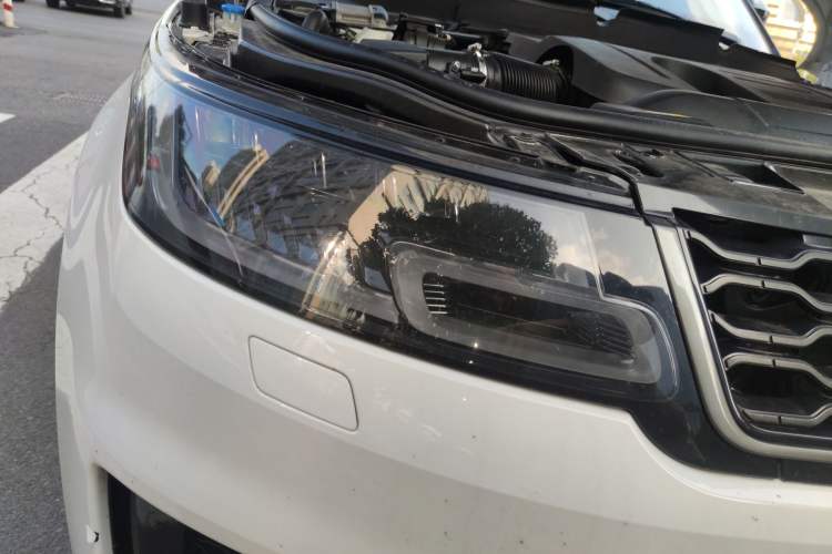 Used Land Rover Range Sport 2019 3.0 L6 HSE DYNAMIC Right Front Headlight