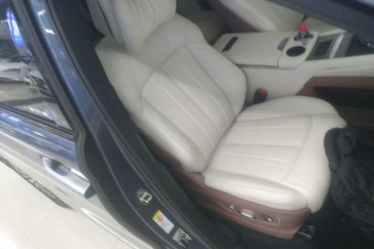 Used BYD Xia 2025 DM-i 1.5T 180km Beyond Edition
