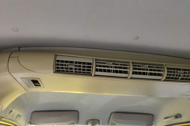 Used Suzuki Landy 2009 1.4L Manual Comfort Version Sunlight Edition
