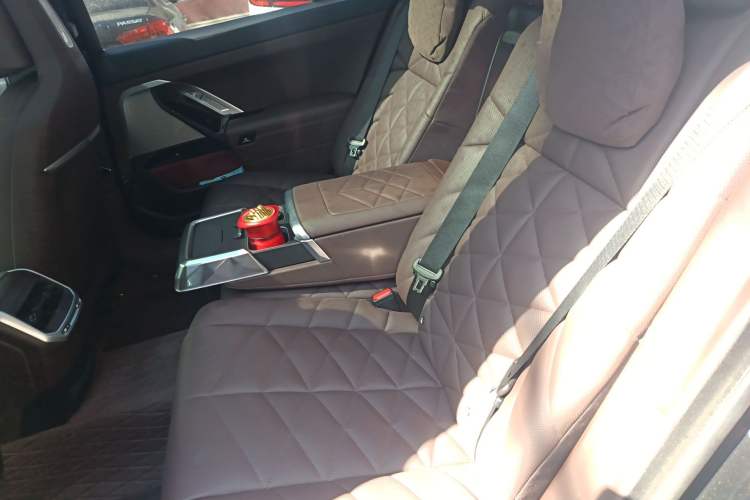 Used BMW 7 Series 2023 735Li M Sport Package